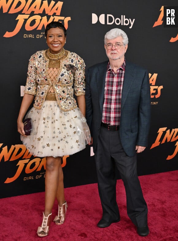 Mellody Hobson et George Lucas. - Première du film "Indiana Jones et le cadran de la destinée" à Los Angeles, le 14 juin 2023.