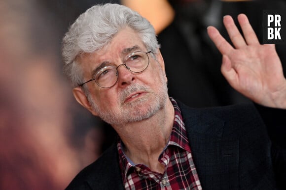 Un anniv' événement, car lors de son retour dans les salles US, le film a cumulé 8,1 millions de dollars, joli chiffre pour une journée d'exploitation. Il en fera quasiment deux fois plus au box office mondial.
George Lucas à la Première du film "Indiana Jones et le cadran de la destinée" à Los Angeles, le 14 juin 2023.