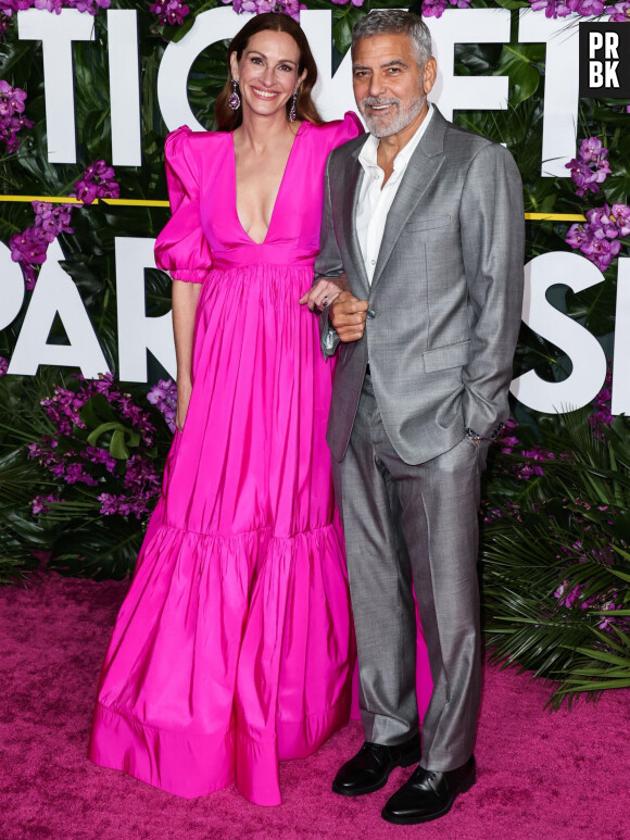 Julia Roberts, George Clooney - Première du film "Ticket to Paradise" à Los Angeles, le 17 octobre 2022.