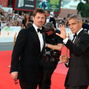 Brad Pitt et George Clooney à la première de "Burn After Reading" au Venice Film Festival le 27 août 2008