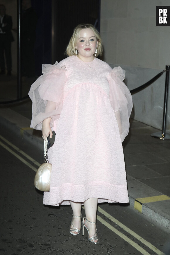 Nicola Coughlan arrive à la soirée British Vogue & Tiffany & Co au Londoner à Londres, Royaume Uni, le 20 septembre 2021.