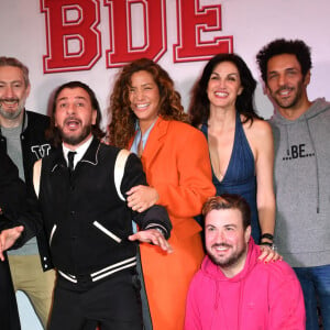 Rayane Bensetti, Lola Dubini, Vincent Desagnat, Michaël Youn, Manon Azem, Helena Noguerra, Tomer Sisley, Lucien Jean-Baptiste et Ludovik - Avant-Première du film "BDE" de M. Youn au cinéma Publicis à Paris le 20 février 2023. © Veeren/Bestimage