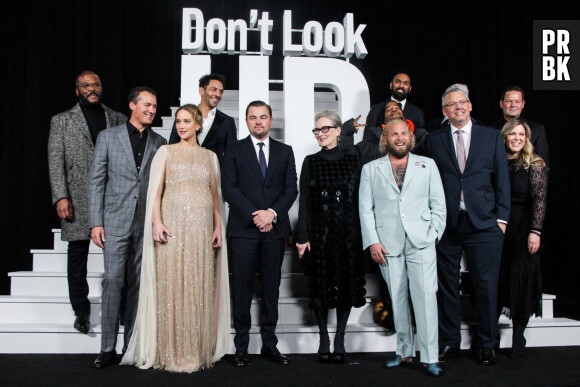 Tyler Perry, Scott Stuber, Jennifer Lawrence (enceinte), Tomer Sisley, Leonardo DiCaprio, Meryl Streep, Jonah H à la première du film "Don't Look Up" à New York, le 5 décembre 2021.