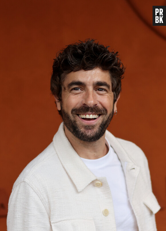 Agustín Galiana au village lors des Internationaux de France de tennis de Roland Garros 2024 à Paris, France, le 30 mai 2024. © Jacovides-Moreau/Bestimage