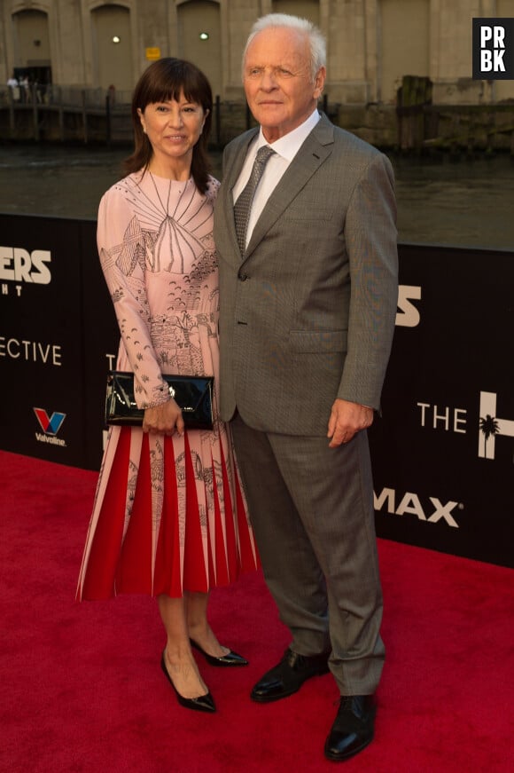 Anthony Hopkins et sa femme Stella Arroyave - Avant-première du film Transformers: The Last Knight à Chicago.