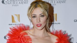 Delphine Wespiser en couple et déjà enceinte ? Elle répond cash !