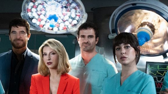 Si vous aimez Elite et qu'elle vous manque déjà, cette nouvelle série sexy et sous tension de Netflix est faite pour vous