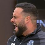 Exclu. Les Cinquante saison 3 : Malaise assuré ! Nikola Lozina tente de faire rire tout le monde et prend un énorme bide, "C'est gênant..."