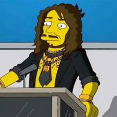 Russell Brand ... Pas content d'avoir des piercing aux tétons dans les Simpson 