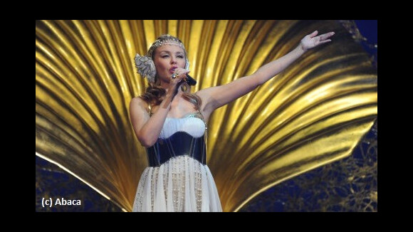Kylie Minogue ... Sa publicité pour Dance Central sur Xbox 360 (VIDEO)