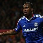Didider Drogba VIDEO ... il  chante et fait le buzz