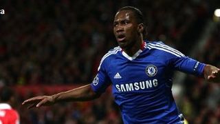 Didider Drogba VIDEO ... il  chante et fait le buzz