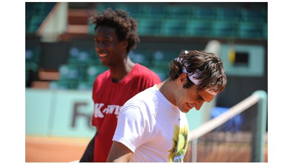 Roland Garros 2011 à J-4 ... les photos de Federer, Tsonga, Monfils et Simon à l'entraînement