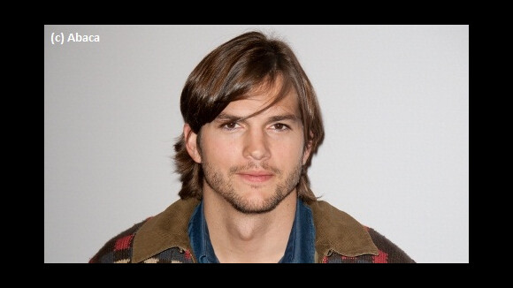 Ashton Kutcher dans Mon Oncle Charlie ... ''Je ne peux pas remplacer Charlie Sheen''