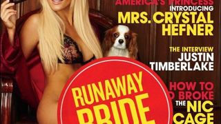 Crystal Harris en couv' de Playboy ... Hugh Hefner la joue cool