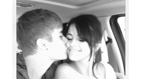 Justin Bieber fou amoureux de Selena Gomez : il souhaite 'Happy bday'' à son Baby (PHOTO)