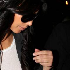 Kim Kardashian divorce et se balade sans alliance : Kris Humphries est zappé (PHOTOS)