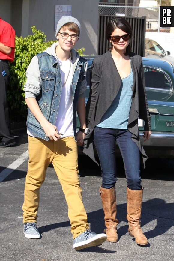 Justin Bieber et Selena Gomez dans la rue