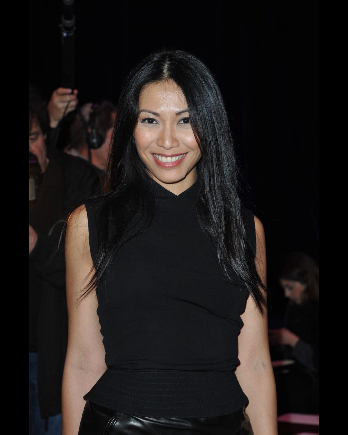 Photo : Anggun en janvier 2012 - Volum (PureBreak)