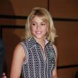 Shakira très souriante et honorée