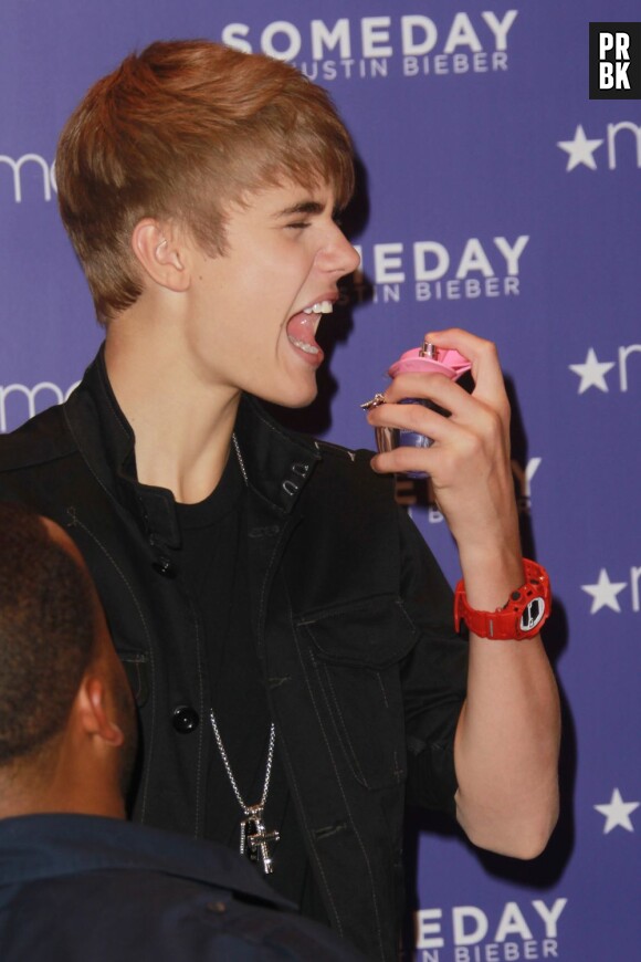 Justin Bieber à la présentation de son parfum, Someday