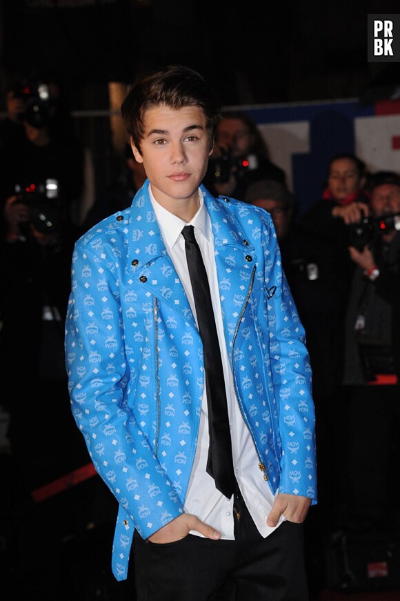 Justin Bieber sur le tapis rouge des NRJ Music Awards 2012