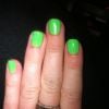 Miley et ses ongles verts