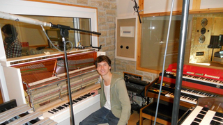 Ramon Mirabet (Nouvelle Star) : " J'ai préparé un bon projet musical pour l'année 2012 "