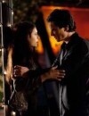 Elena et Damon dans l'épisode final de la saison 2