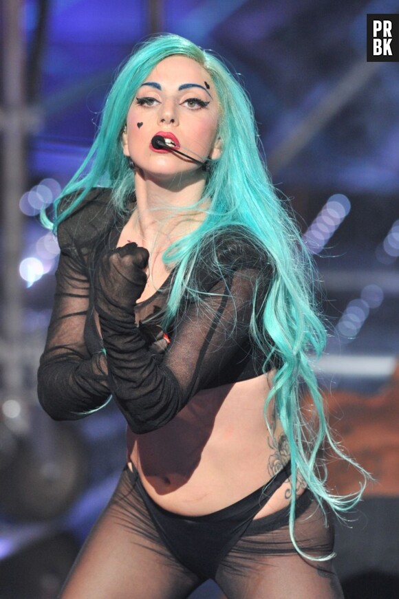 Lady Gaga la showgirl