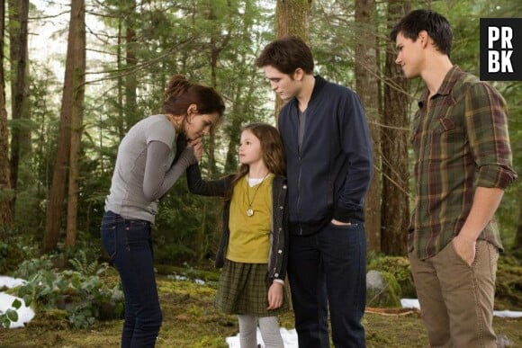 Edward, Bella, Jacob et la petite Renesmée