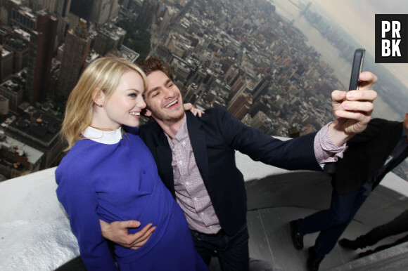 Andrew Garfield et Emma Stone en haut de l'Empire State Building