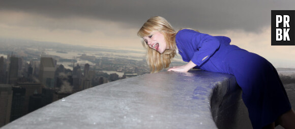 Emma Stone hurle en haut de l'Empire State Building
