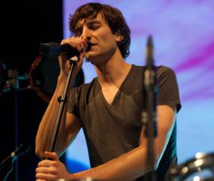 Gotye cartonne dans les charts grâce à Somebody That I Used To Know