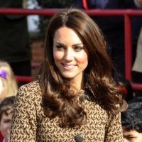 Kate Middleton : Closer en possession de photos encore plus hot ? Ca ne va pas plaire à Emma Roberts...