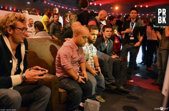 Amaury Leveaux face aux Kaira lors de la soirée FIFA 13
