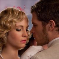 Vampire Diaries saison 4 : Caroline et Klaus en couple, rêve ou réalité ? (SPOILER)