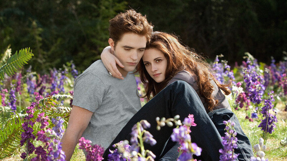 Kristen Stewart et Robert Pattinson : pas franchement heureux de leurs scènes de sexe !