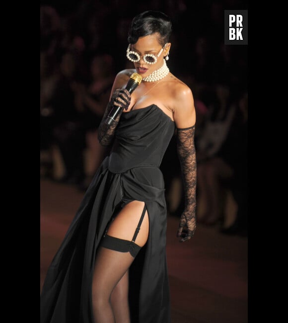 Rihanna a choisi une tenue hot !