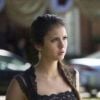 Elena est-elle liée avec Damon ?