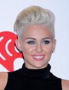 Miley Cyrus ne laisse pas tomber son fiancé