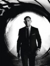 James Bond collectionne les records