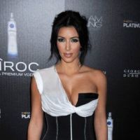 Kim Kardashian : la vieille sex-tape de la future maman redécolle