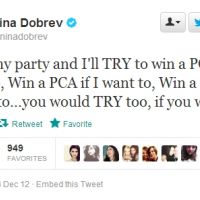 Nina Dobrev &quot;invite&quot; les fans de Vampire Diaries pour son anniversaire !