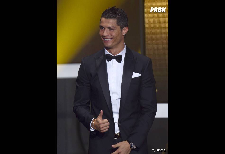 Cristiano Ronaldo a quand même gardé le sourire à Zurich