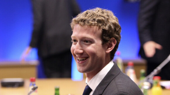 Facebook payant ? 100 dollars pour envoyer un message privé à Mark Zuckerberg !