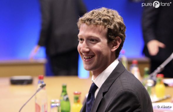 Il faudra payer 100 $ pour envoyer un message à Mark Zuckerberg
