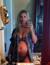 Jessica Simpson bientôt maman et actrice