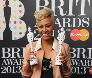 Lors de la cérémonie des Brit Awards 2013, Emeli Sandé a été doublement récompensée.