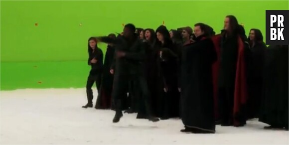 Les Volturi surpris par les pas de danse de leurs "adversaires"